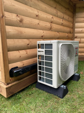 Click Here To Enlarge This Photo Of Floor Mounted Air Conditioning install Leicester 